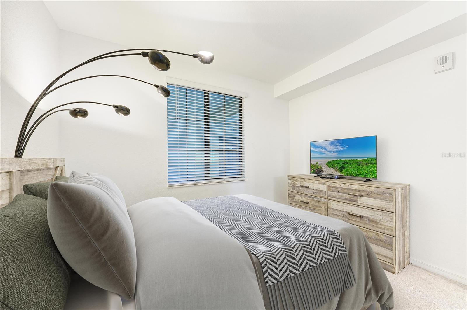 Image 31 of 75 For 18114 Gawthrop Drive 204