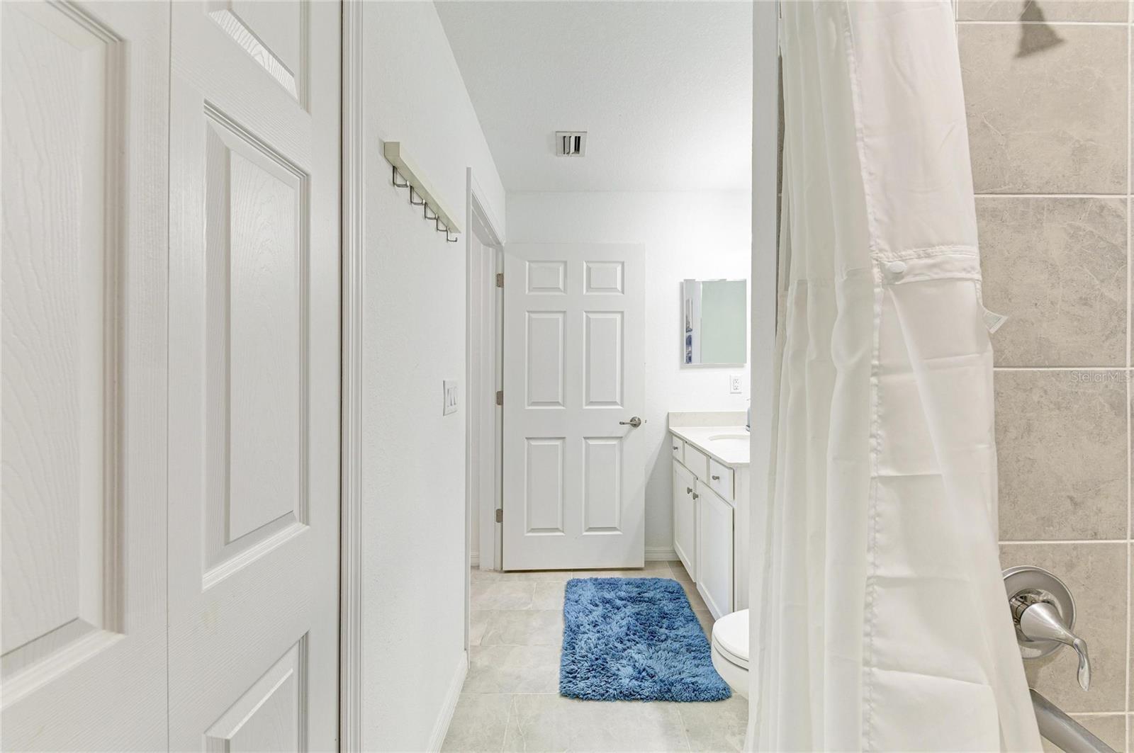 Image 33 of 75 For 18114 Gawthrop Drive 204