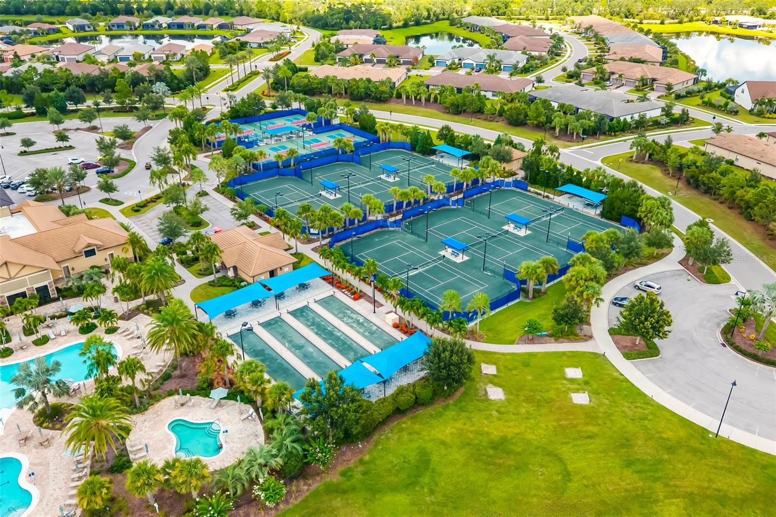 Image 24 of 71 For 16915 Loudon Place