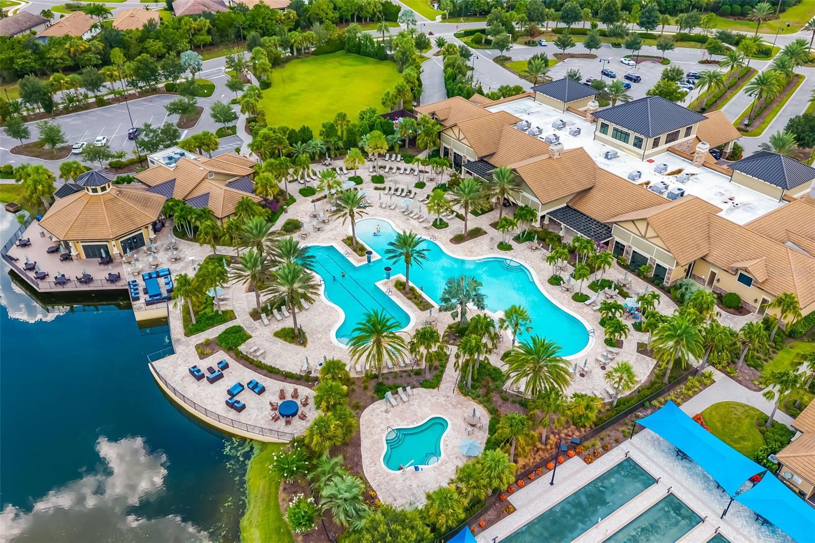 Image 25 of 71 For 16915 Loudon Place