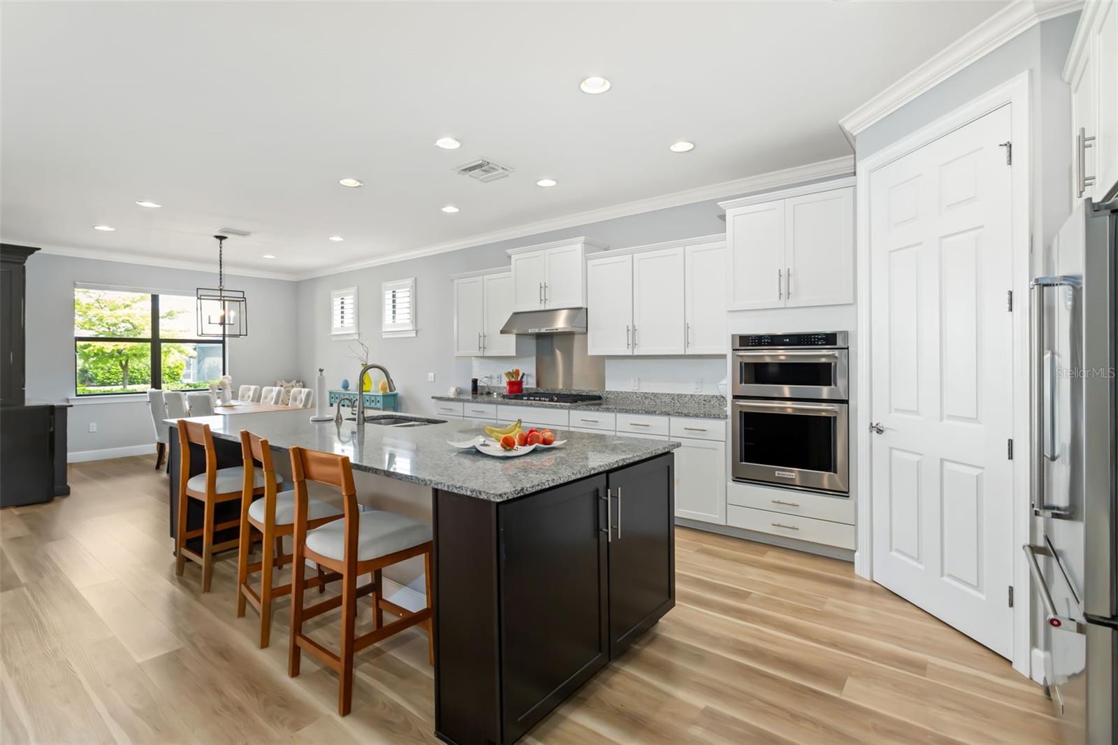 Image 8 of 71 For 16915 Loudon Place