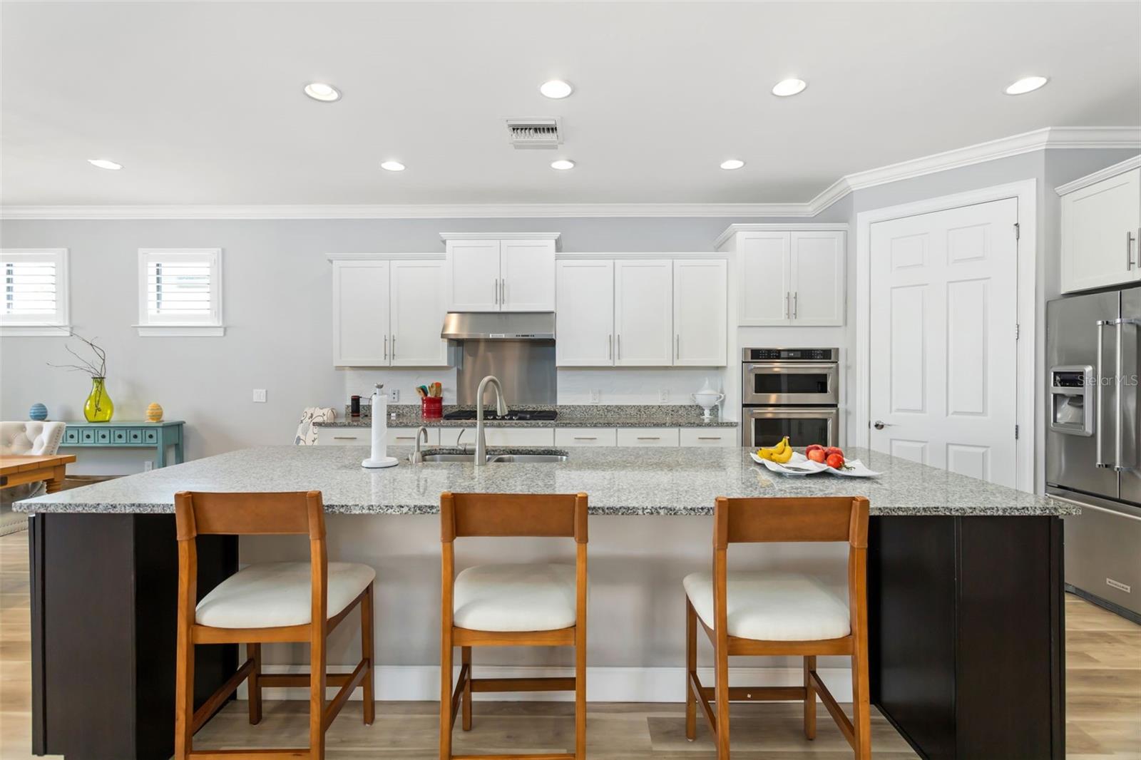 Image 9 of 71 For 16915 Loudon Place