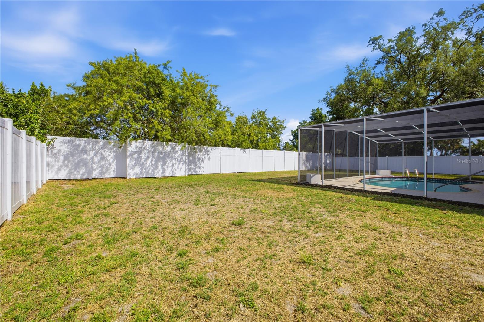 Image 25 of 26 For 2612 Botany Avenue