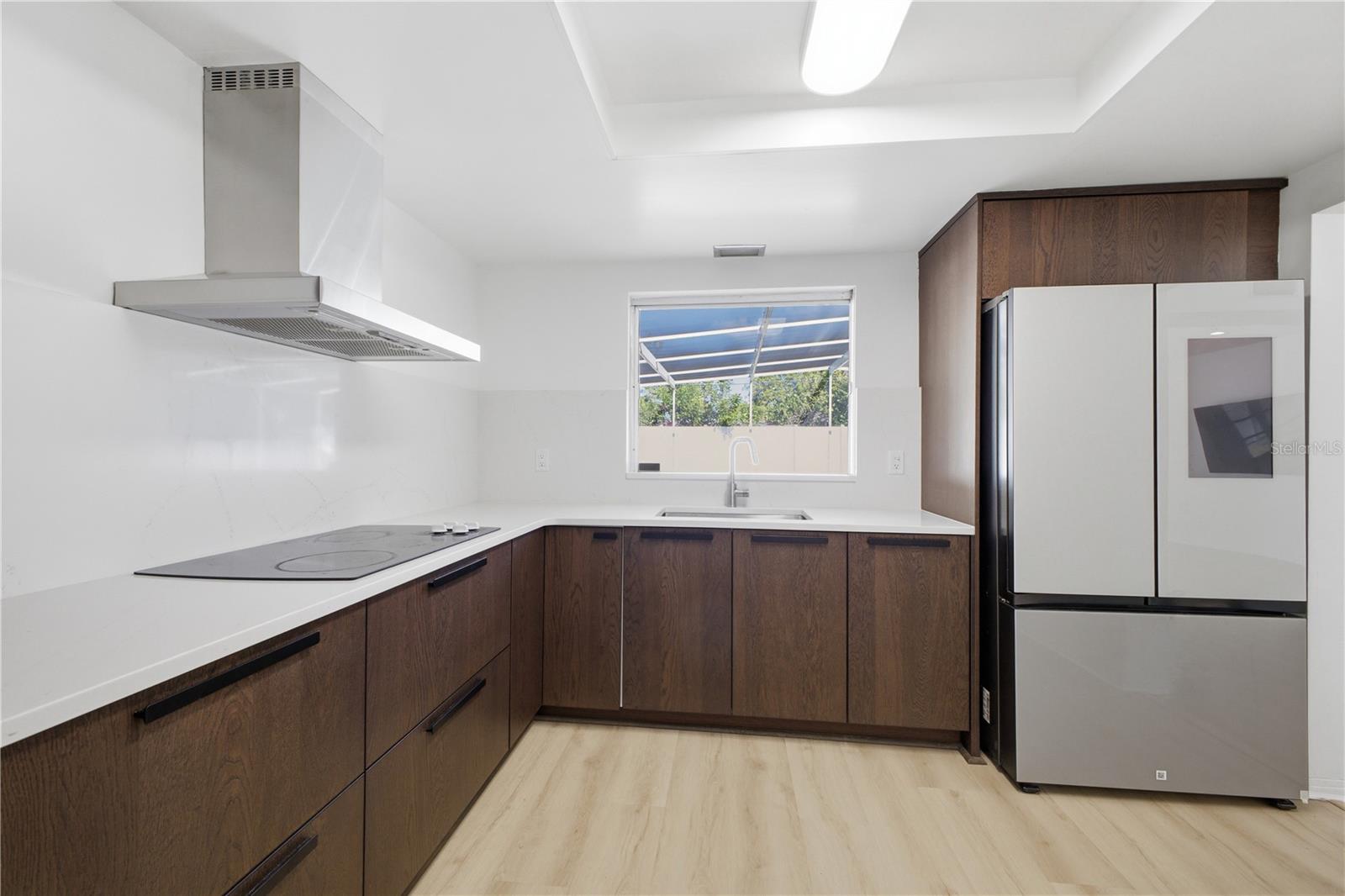 Image 6 of 26 For 2612 Botany Avenue