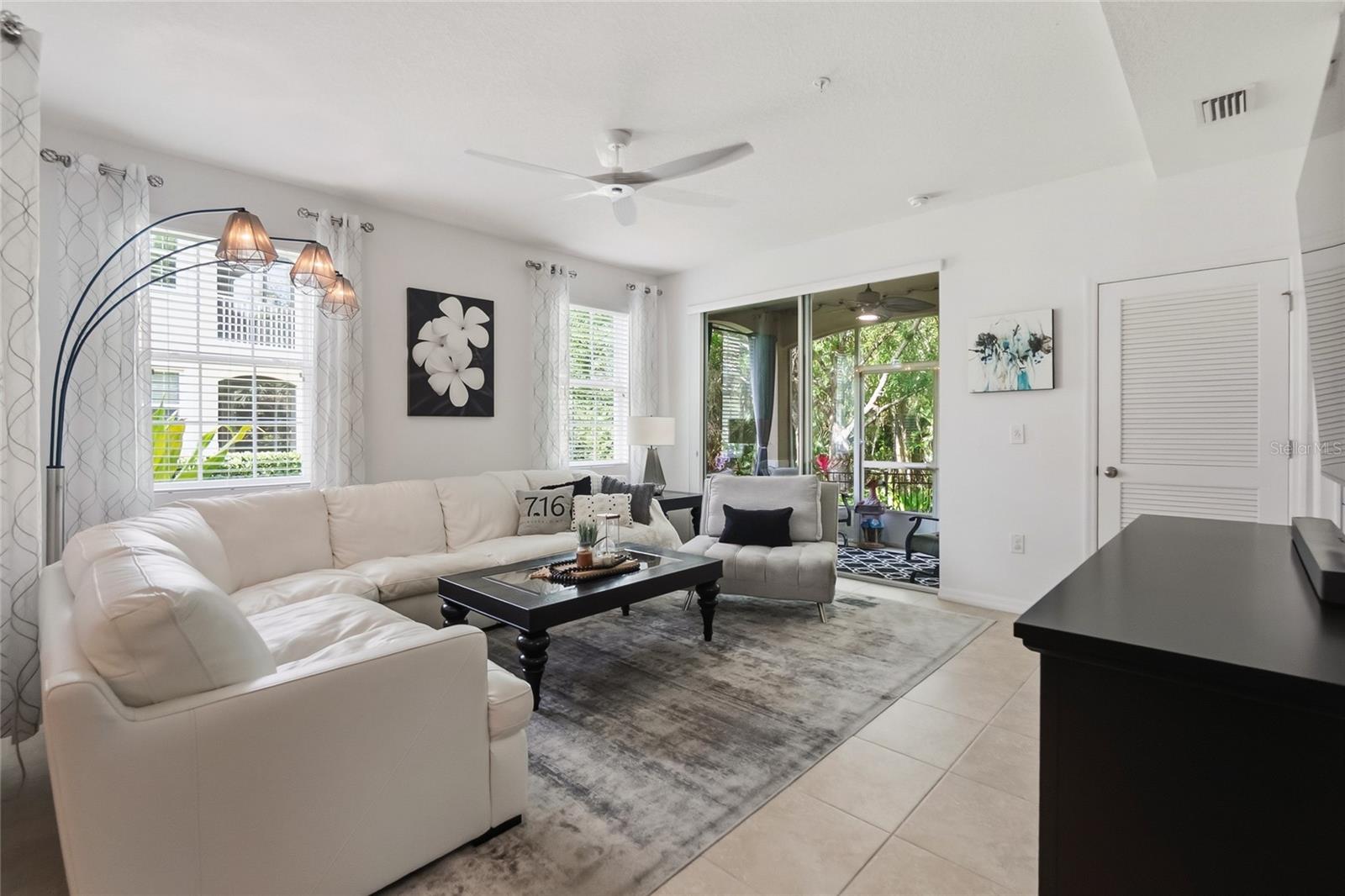 Image 13 of 38 For 8342 Enclave Way 102