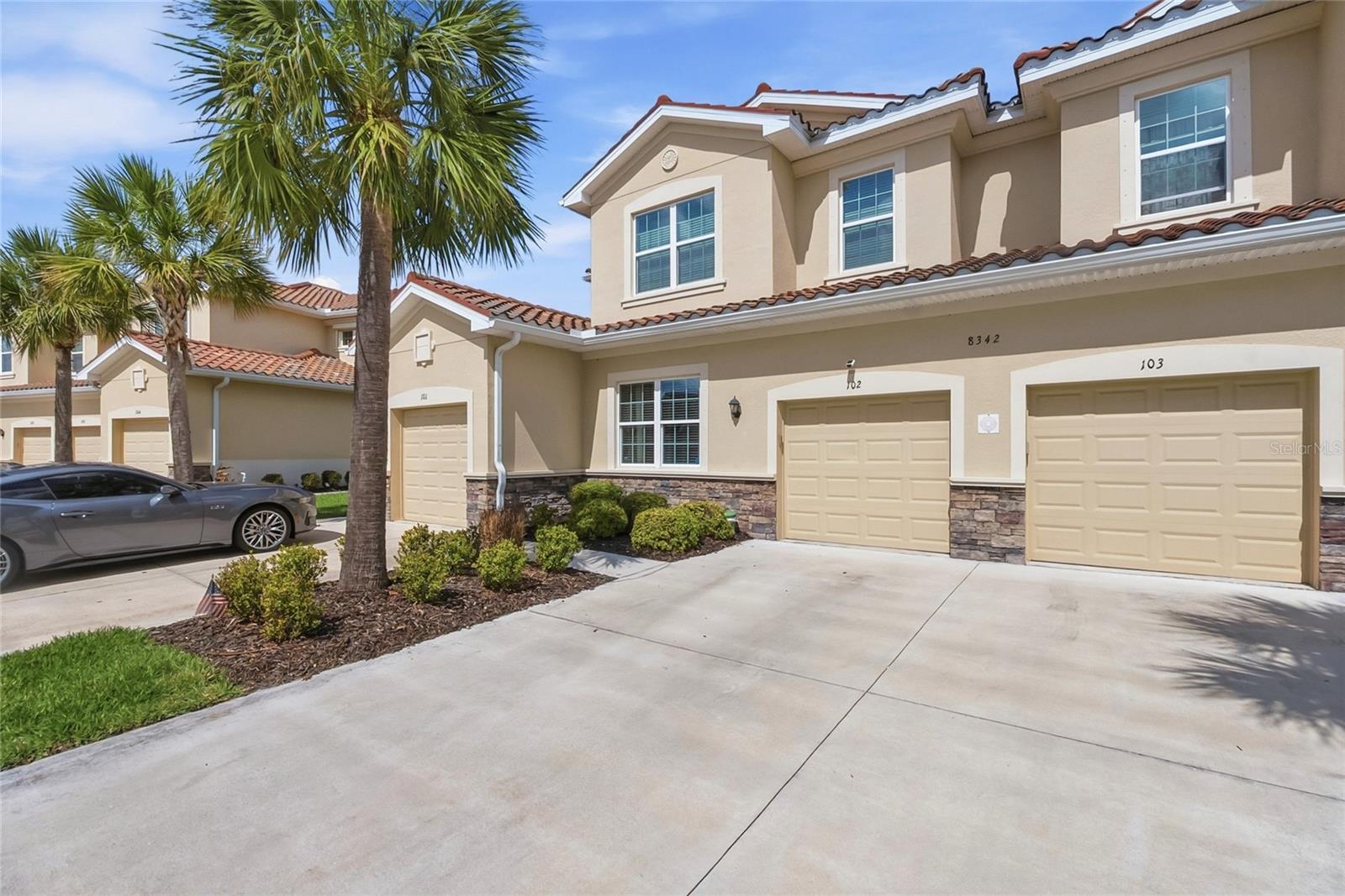 Image 32 of 38 For 8342 Enclave Way 102