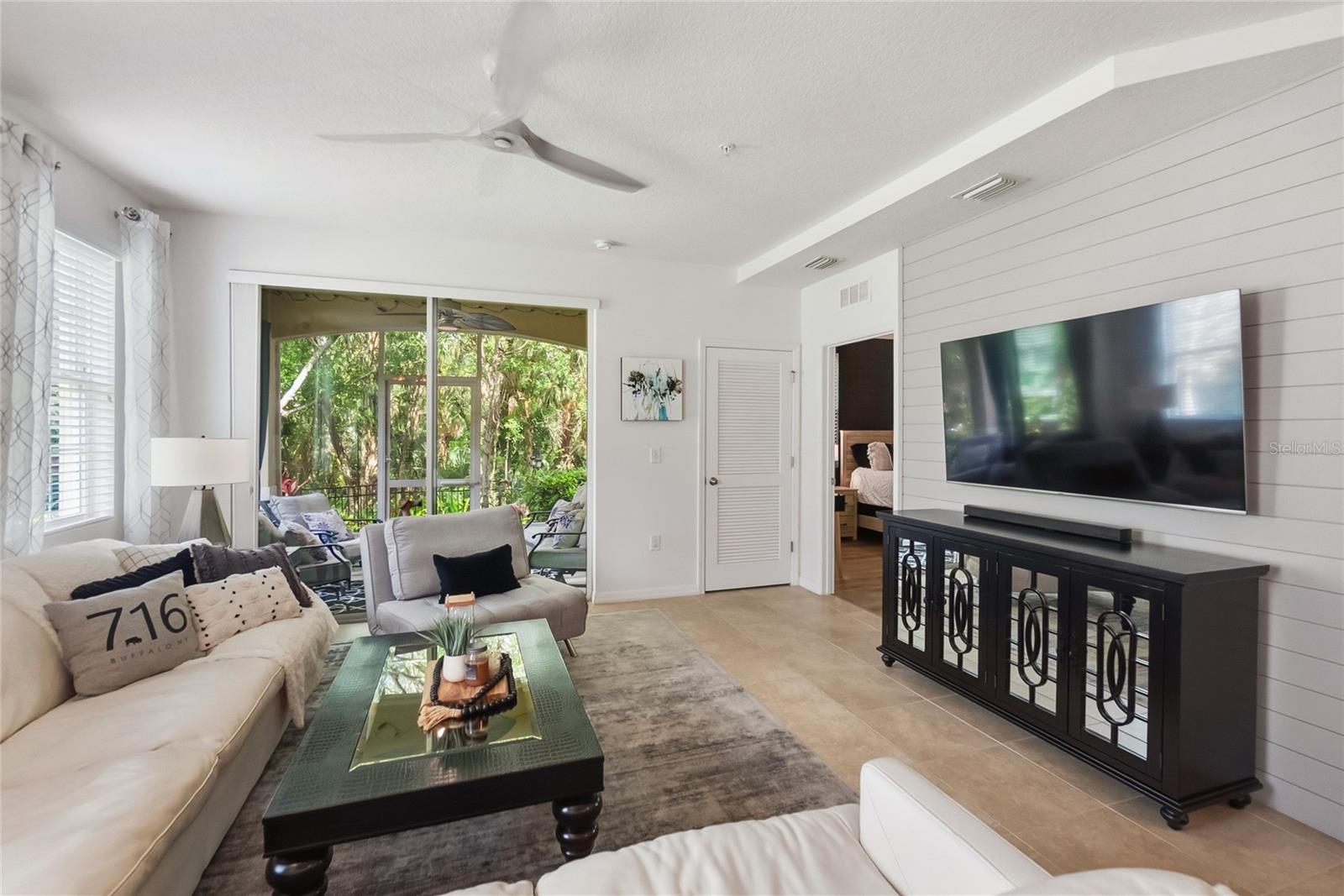 Image 5 of 38 For 8342 Enclave Way 102