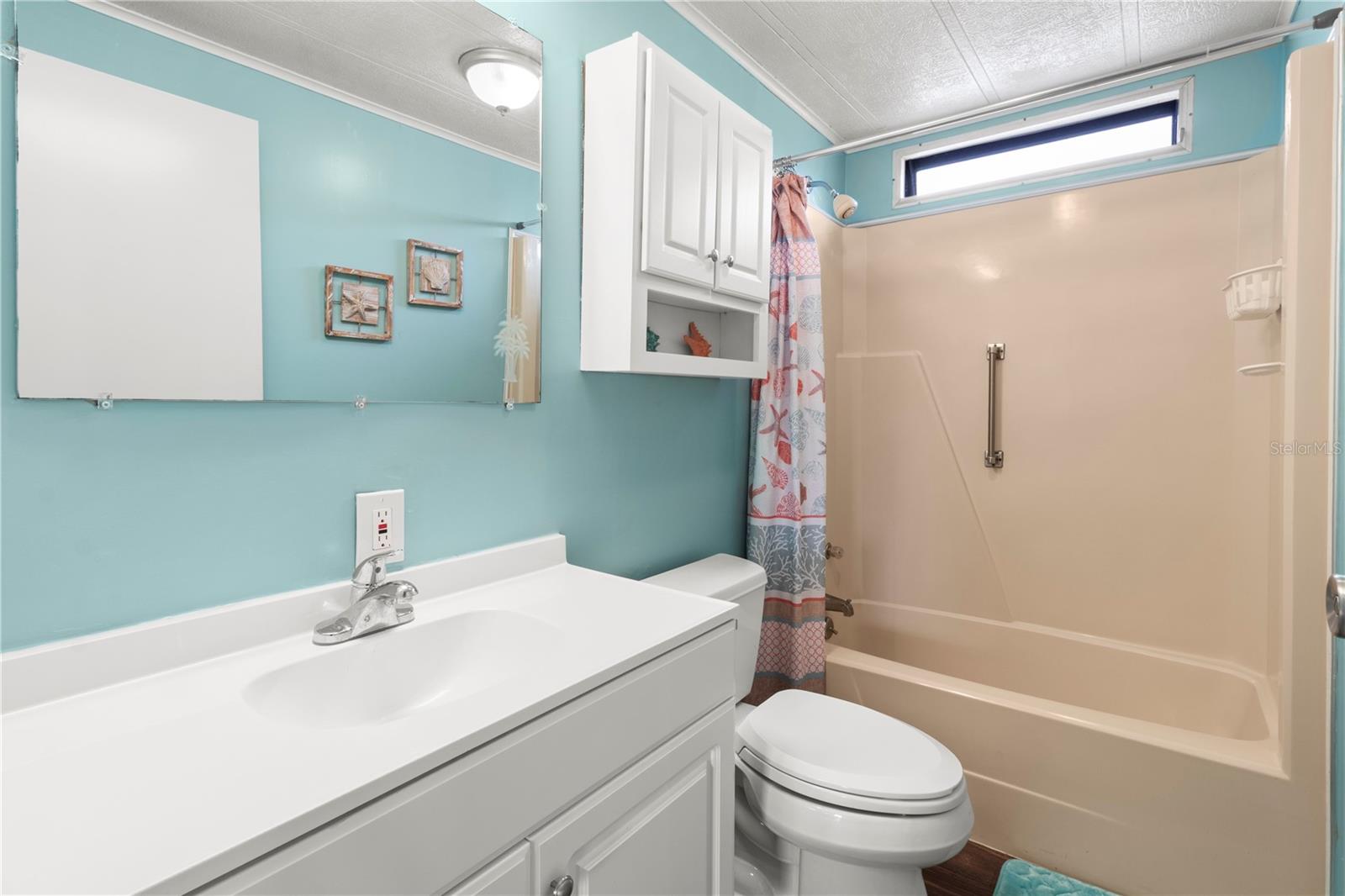 Image 24 of 50 For 95 Wood Owl Avenue