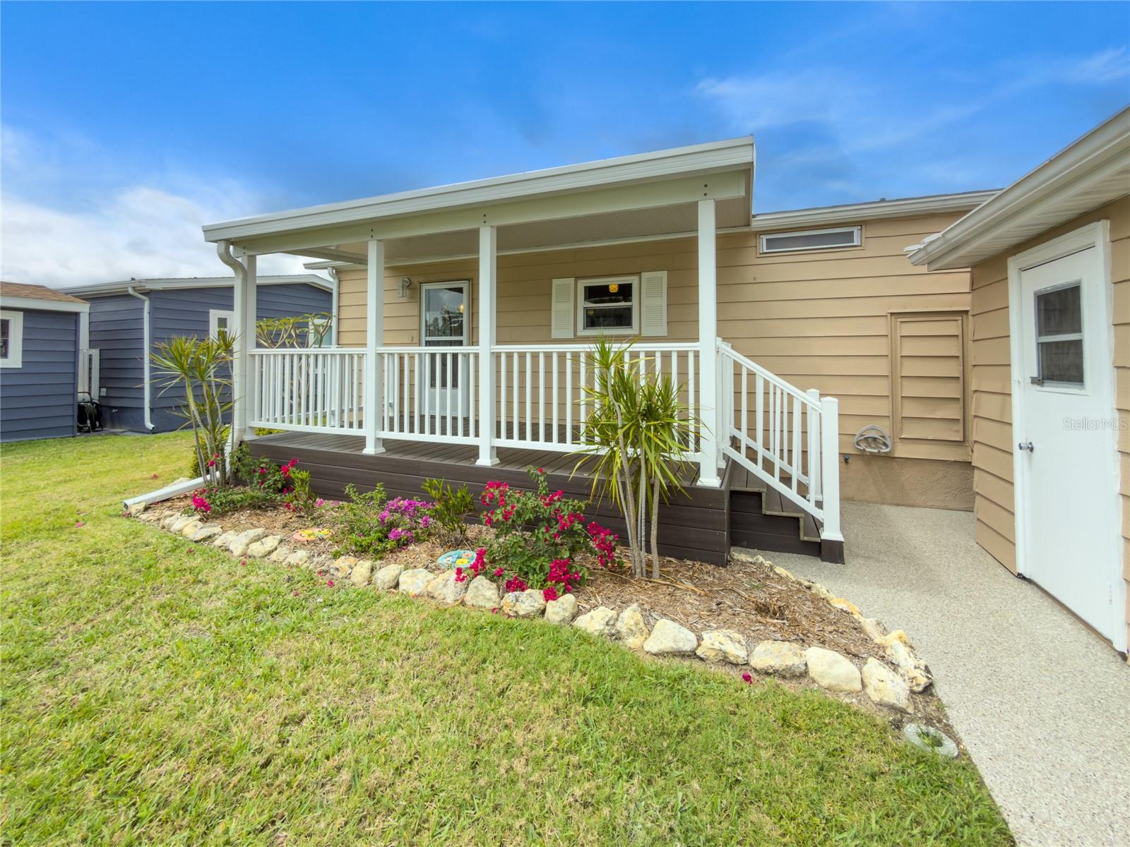 Image 5 of 50 For 95 Wood Owl Avenue