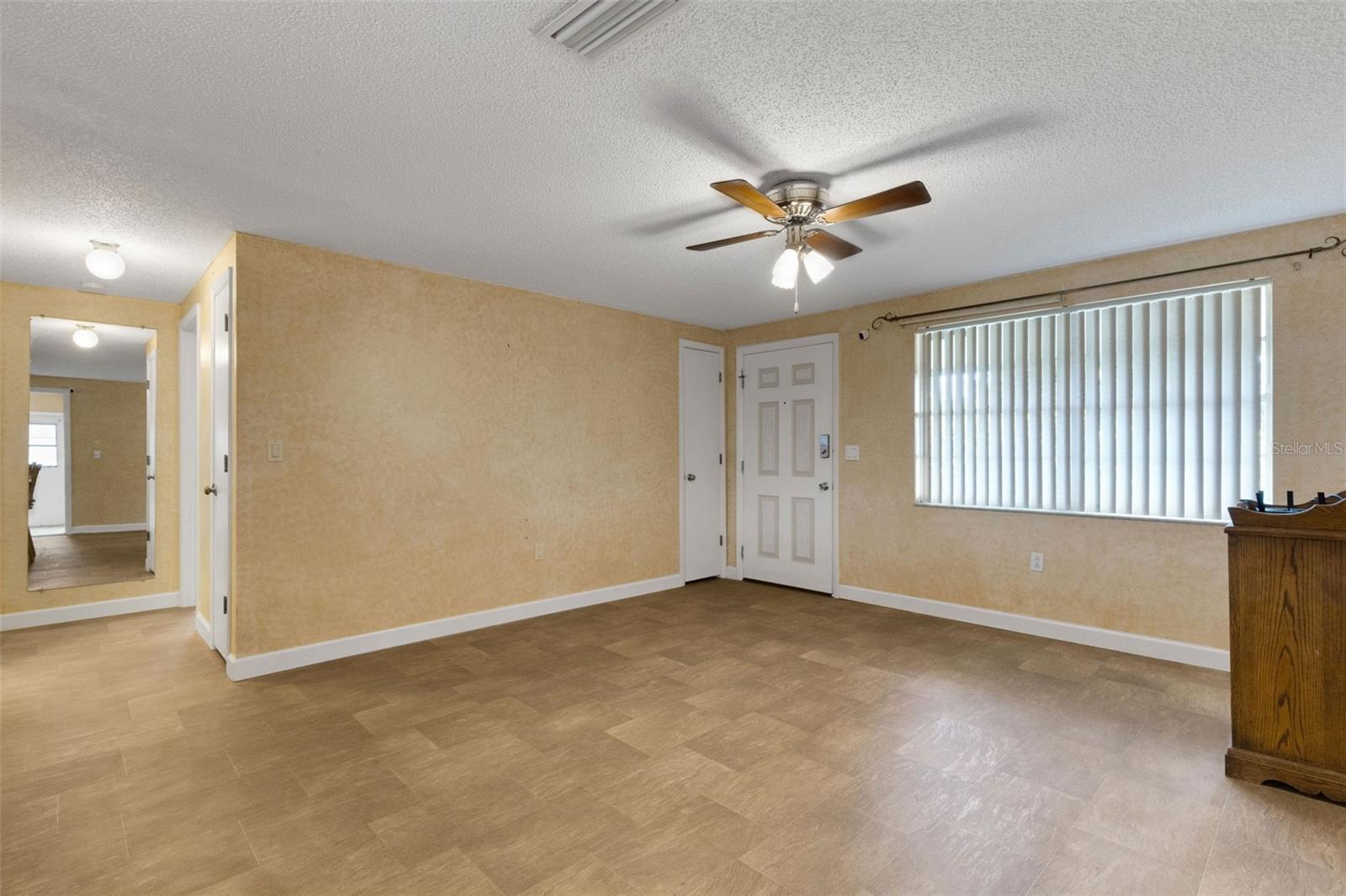 Image 13 of 40 For 2767 17th Street