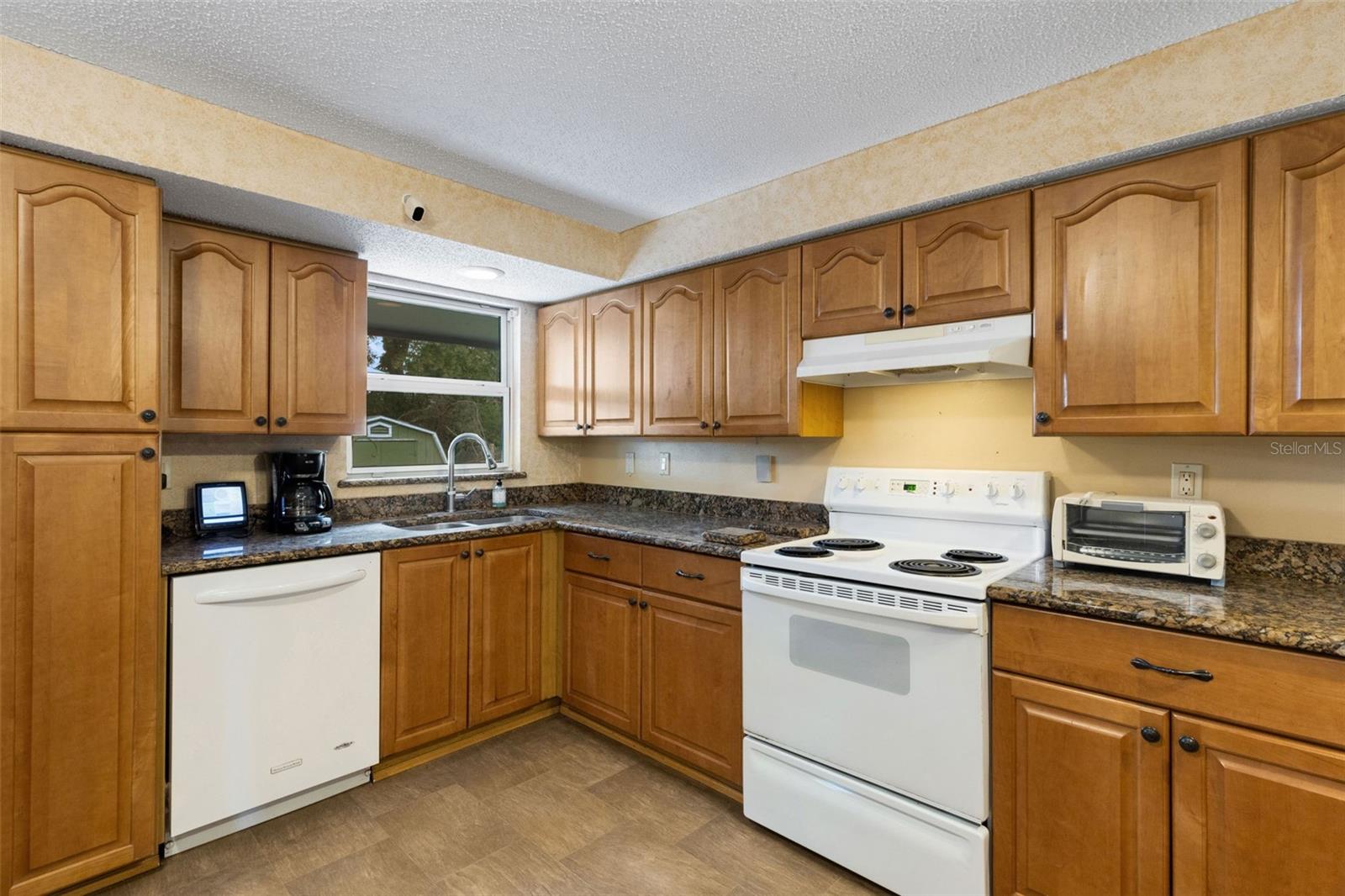 Image 9 of 40 For 2767 17th Street