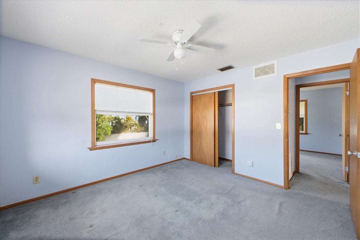 Image 13 of 27 For 416 Magnolia Avenue