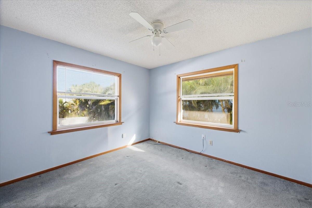 Image 8 of 27 For 416 Magnolia Avenue