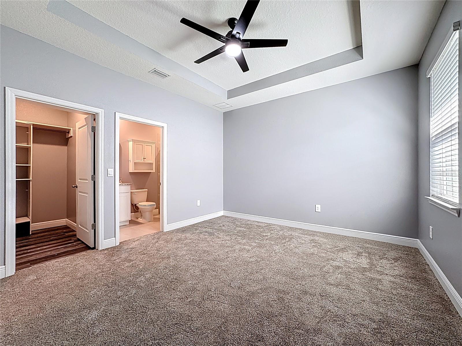 Image 28 of 62 For 17535 Cantarina Cove