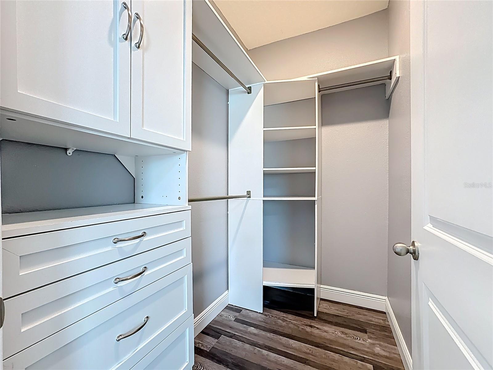 Image 32 of 62 For 17535 Cantarina Cove