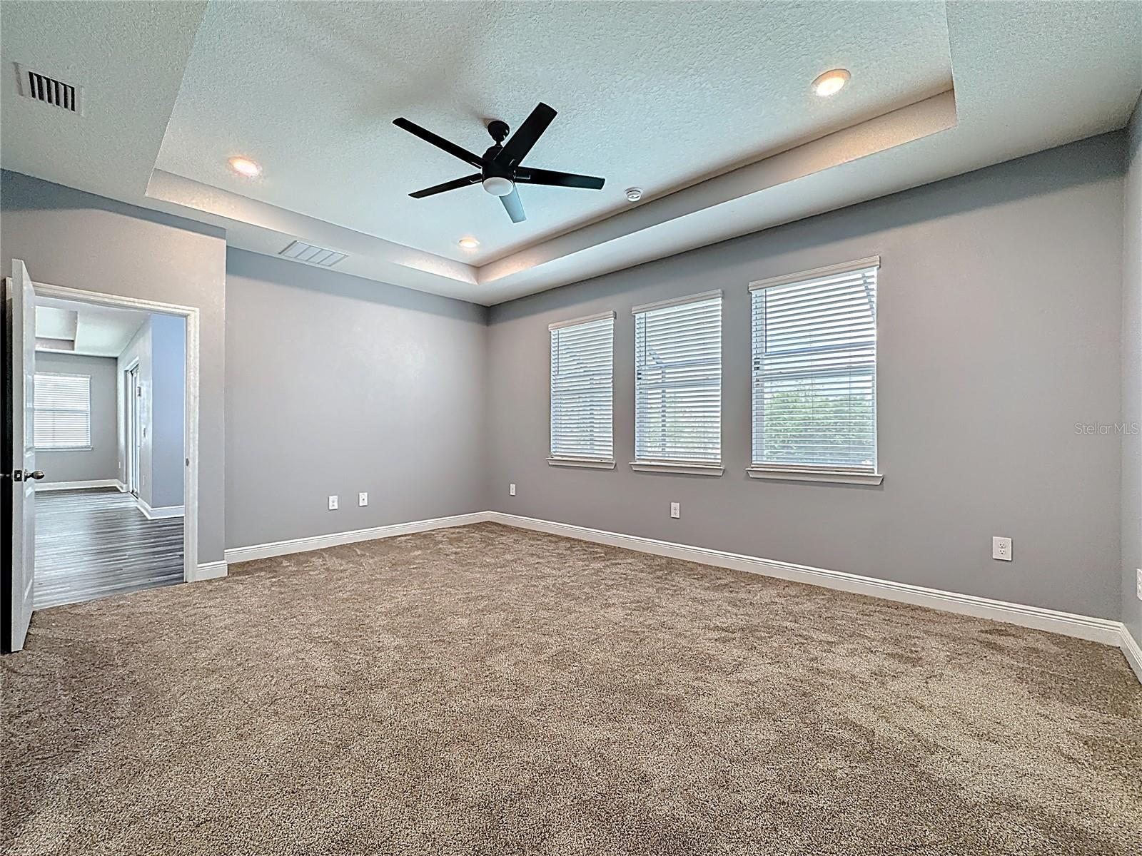 Image 36 of 62 For 17535 Cantarina Cove