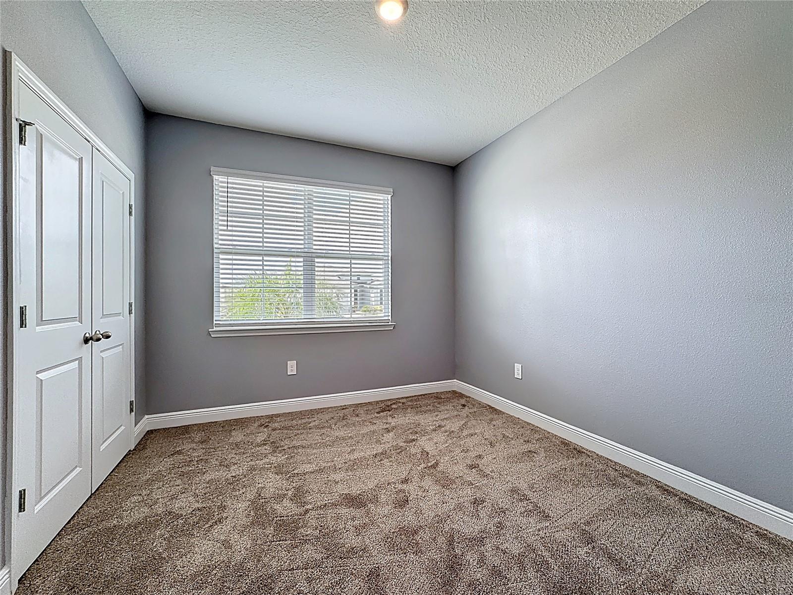 Image 40 of 62 For 17535 Cantarina Cove