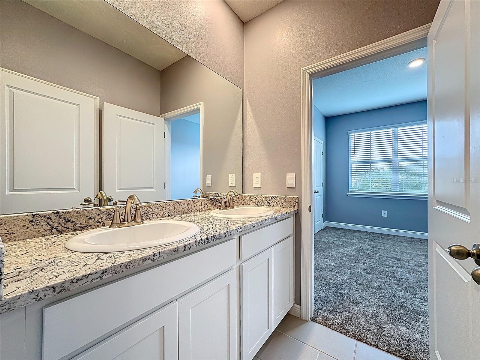 Image 45 of 62 For 17535 Cantarina Cove