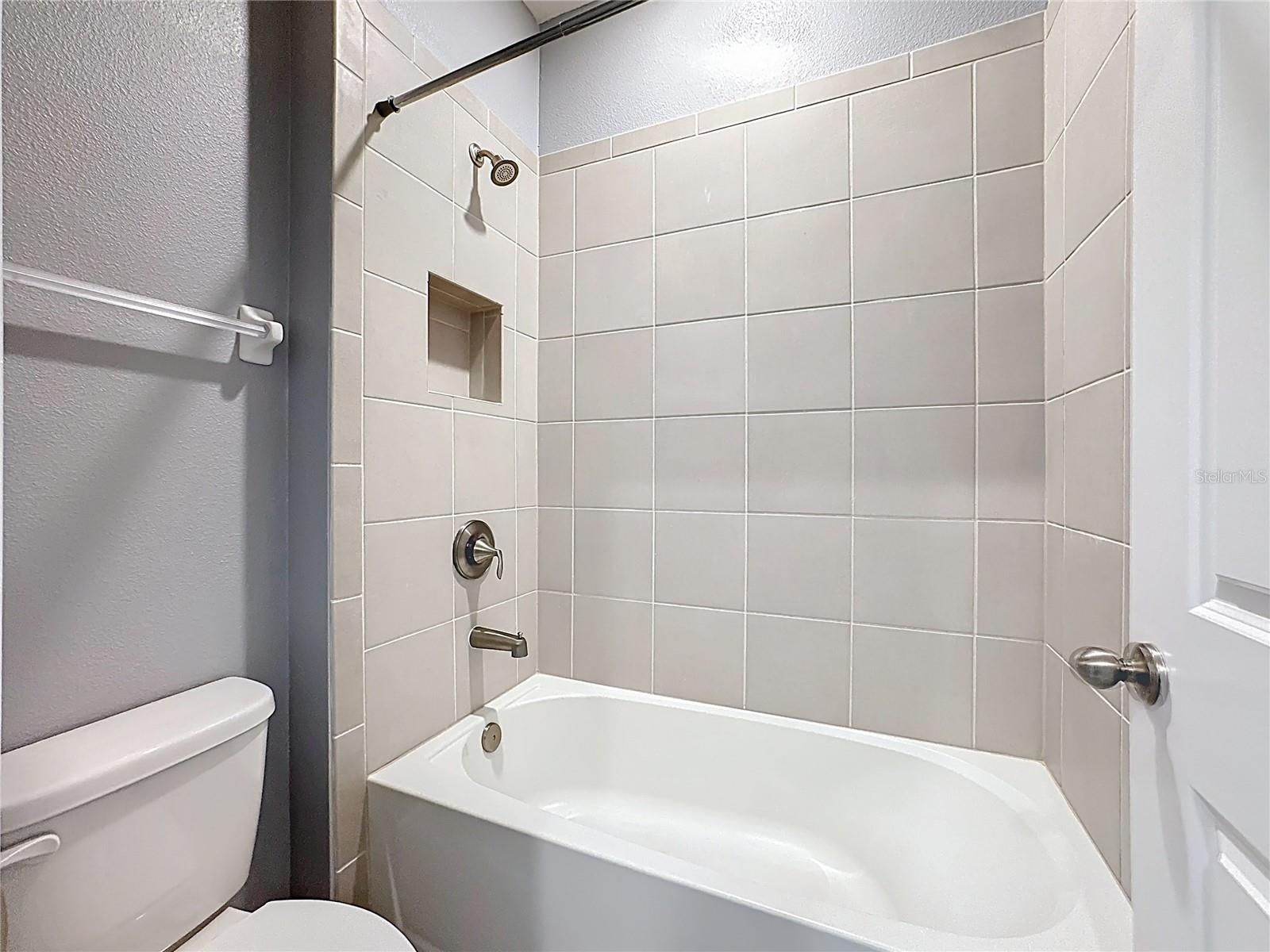 Image 46 of 62 For 17535 Cantarina Cove