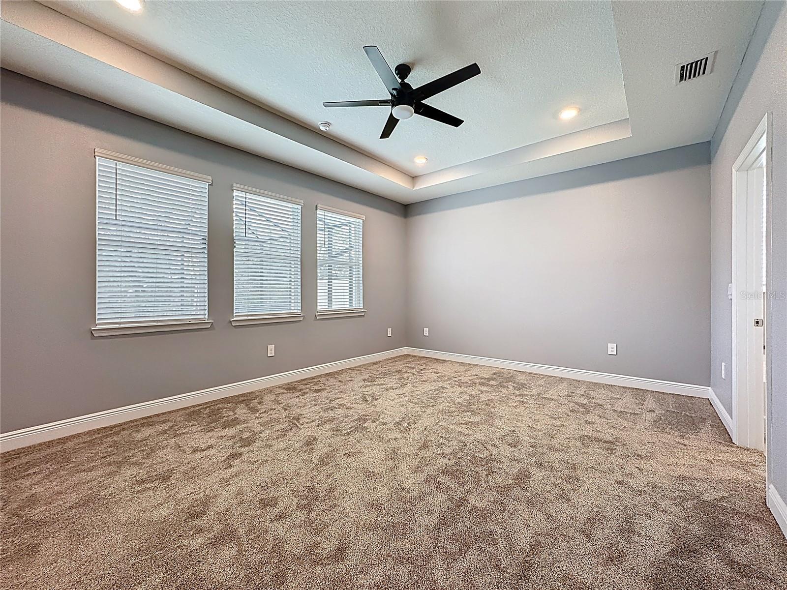 Image 5 of 62 For 17535 Cantarina Cove