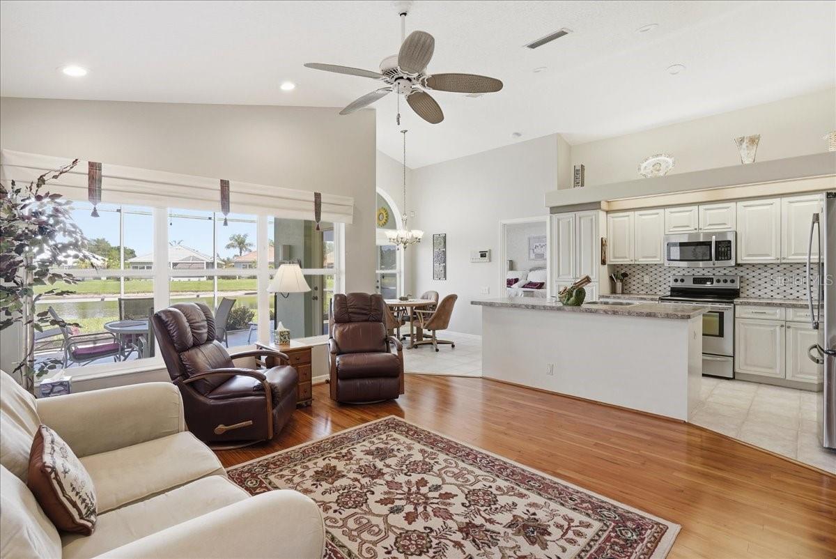 Image 17 of 40 For 5013 Seagrass Drive