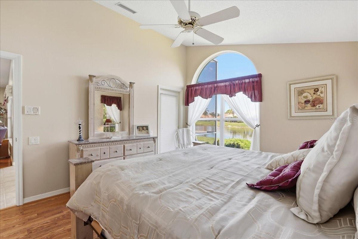 Image 26 of 40 For 5013 Seagrass Drive