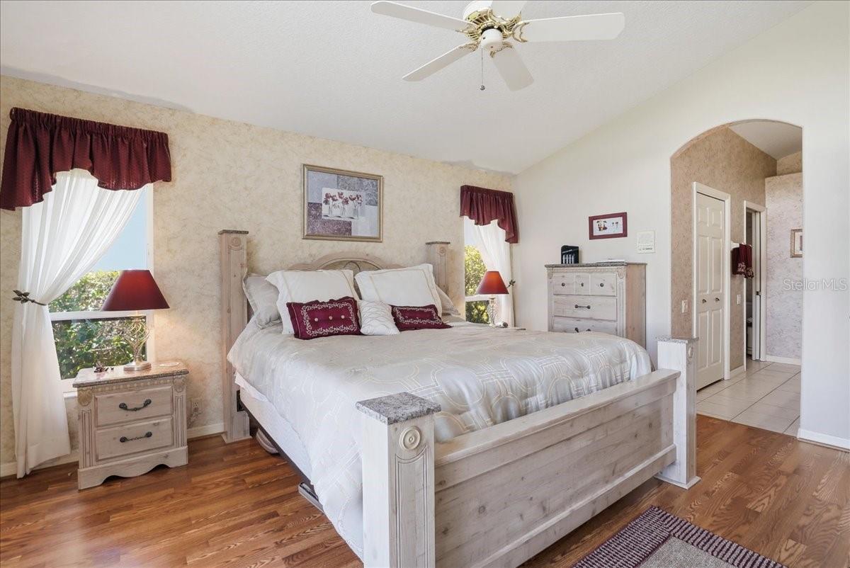 Image 27 of 40 For 5013 Seagrass Drive