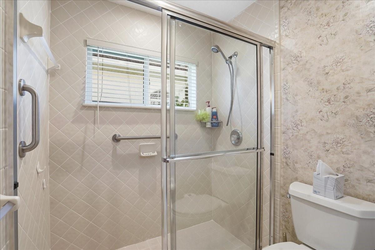 Image 29 of 40 For 5013 Seagrass Drive