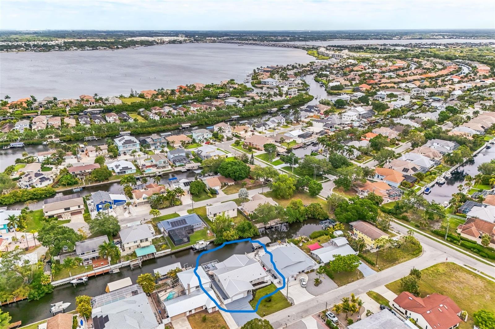 Image 21 of 22 For 4219 2nd Avenue Ne