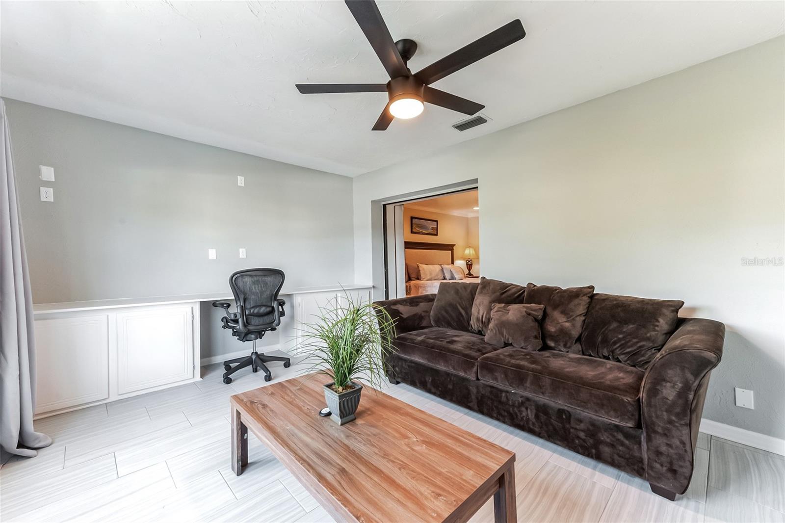 Image 7 of 22 For 4219 2nd Avenue Ne