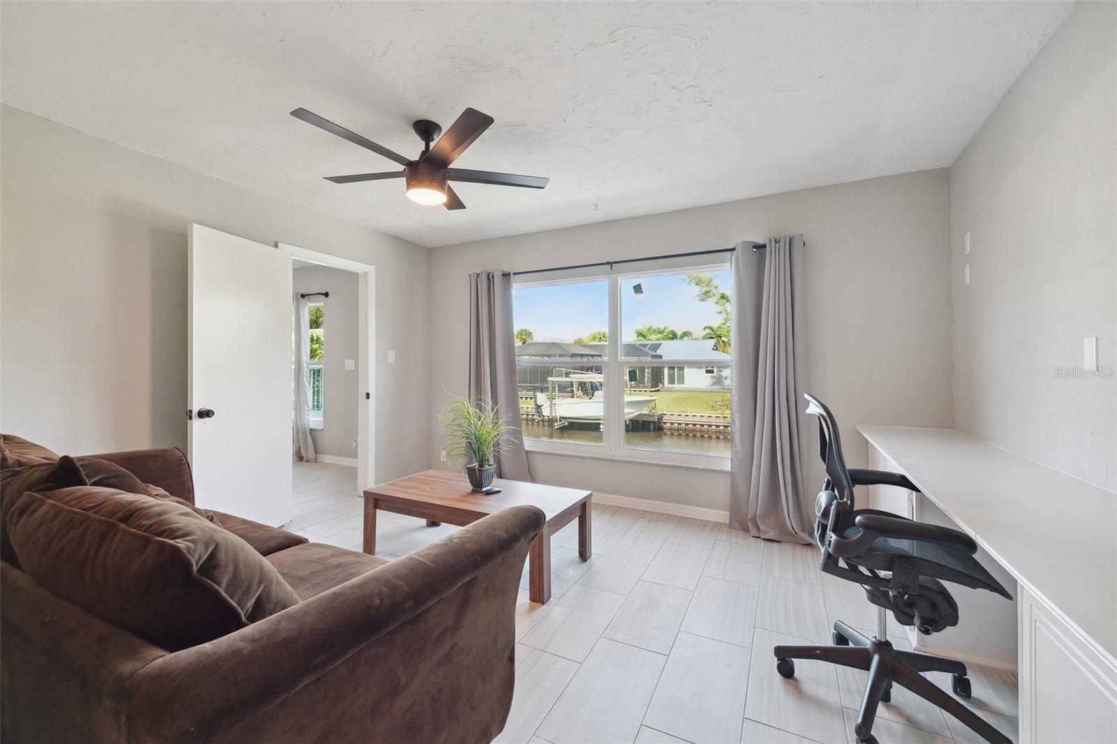 Image 8 of 22 For 4219 2nd Avenue Ne