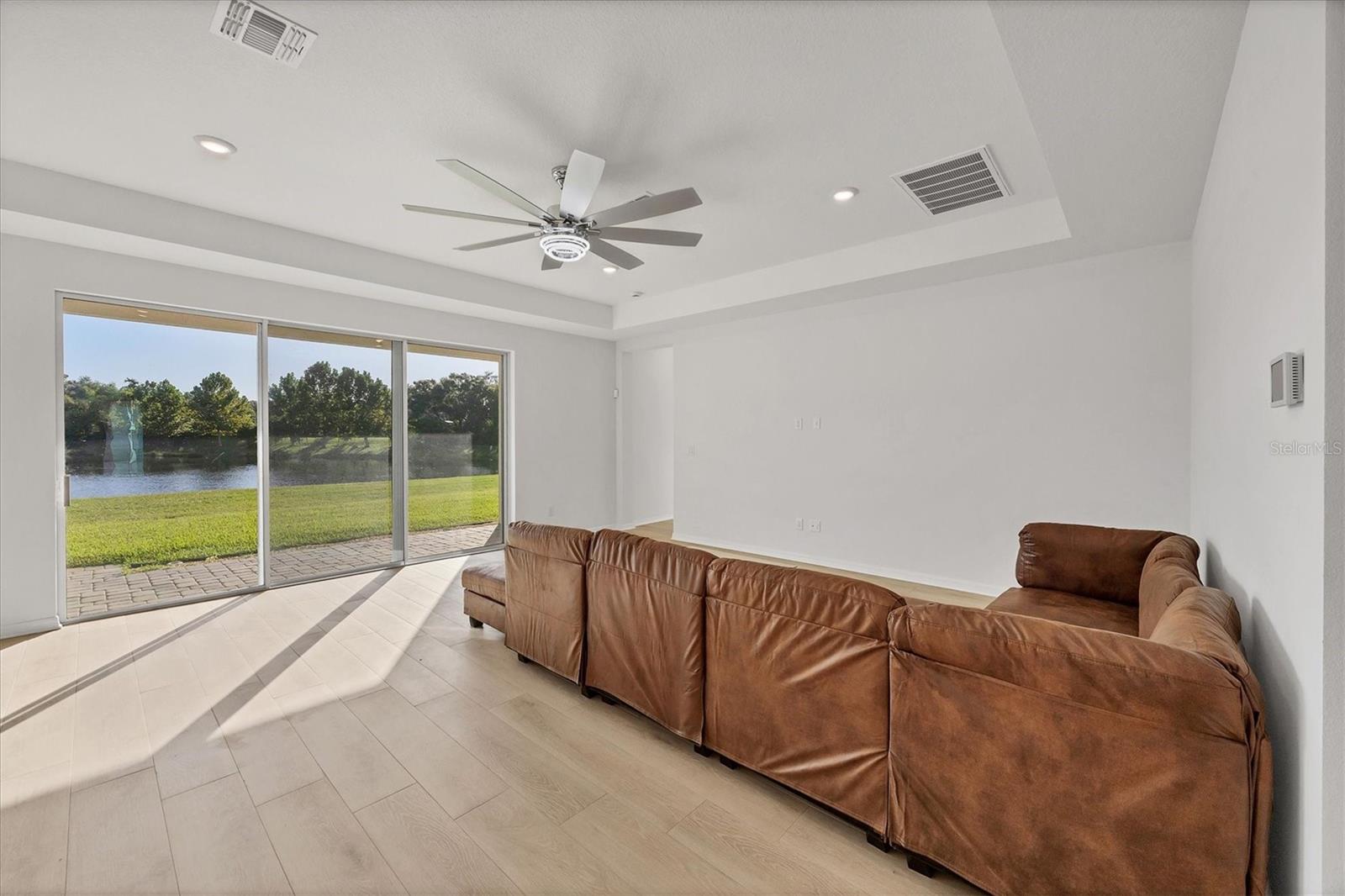 Image 11 of 45 For 7228 Great Egret Boulevard