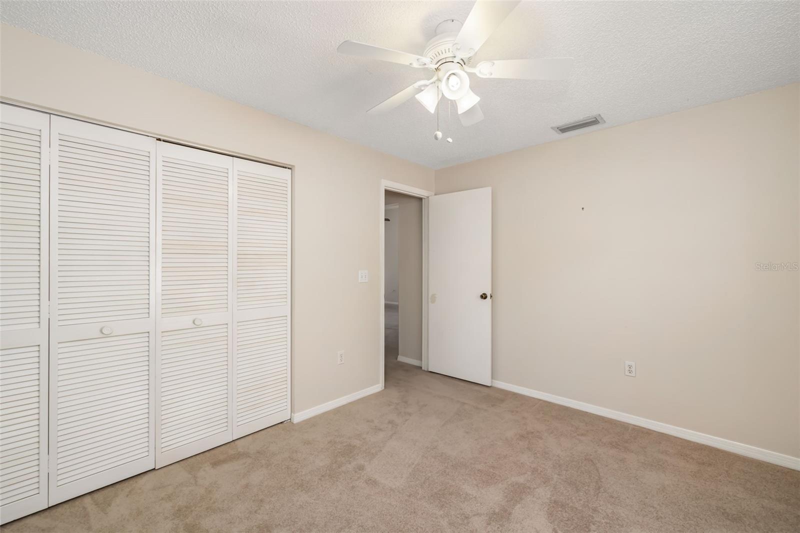 Image 20 of 47 For 5462 Cynthia Lane