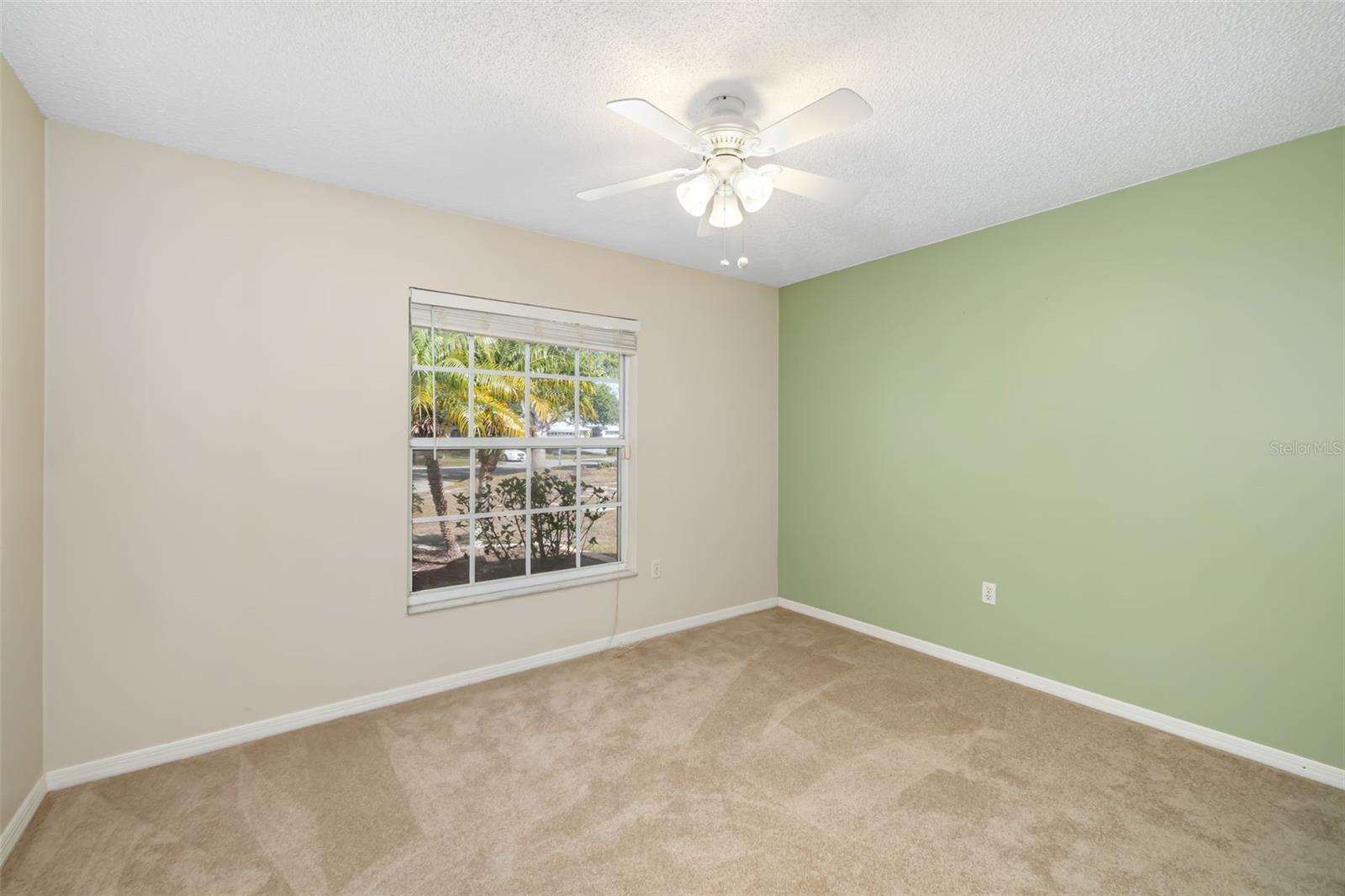 Image 24 of 47 For 5462 Cynthia Lane