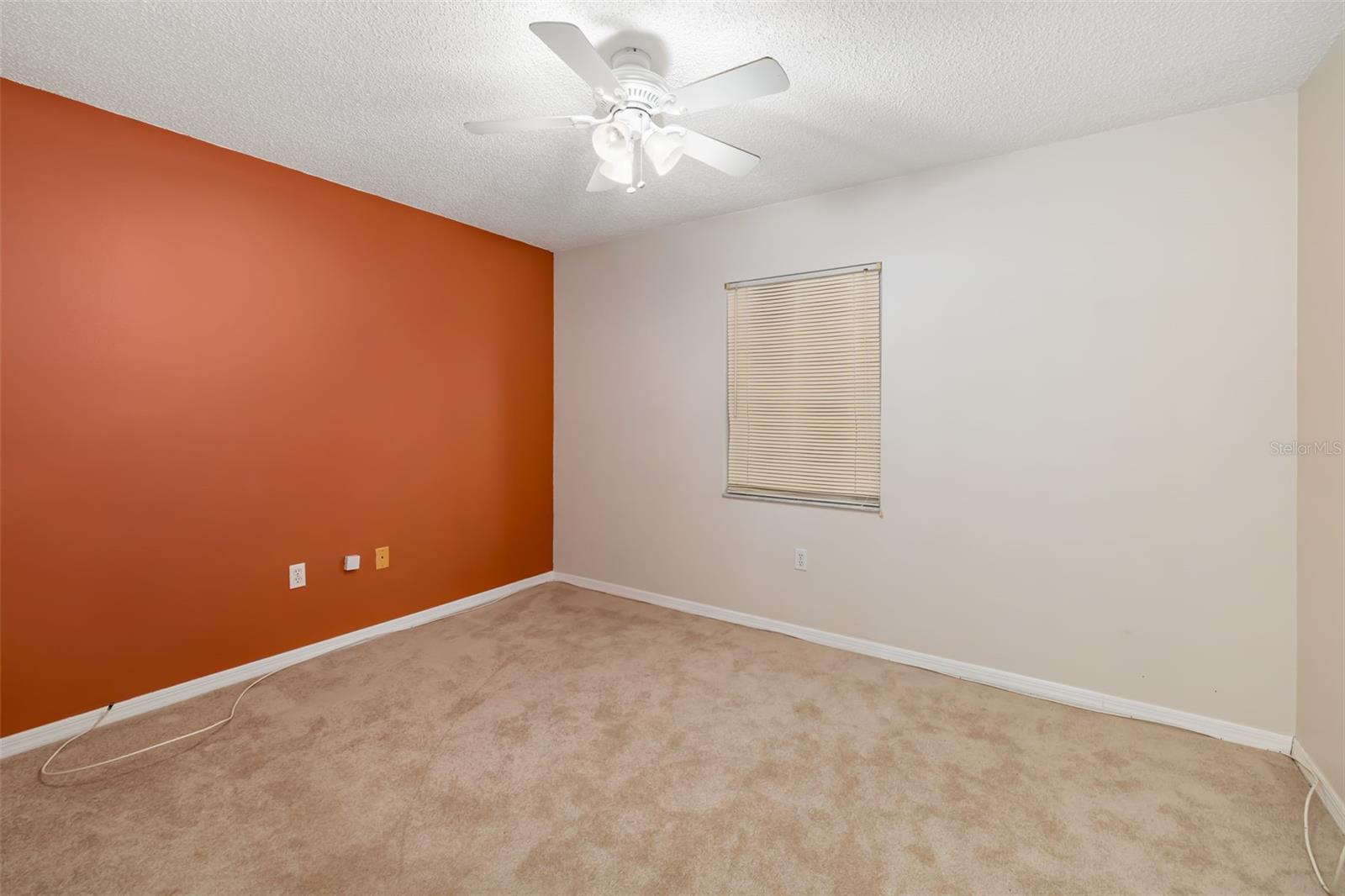 Image 26 of 47 For 5462 Cynthia Lane