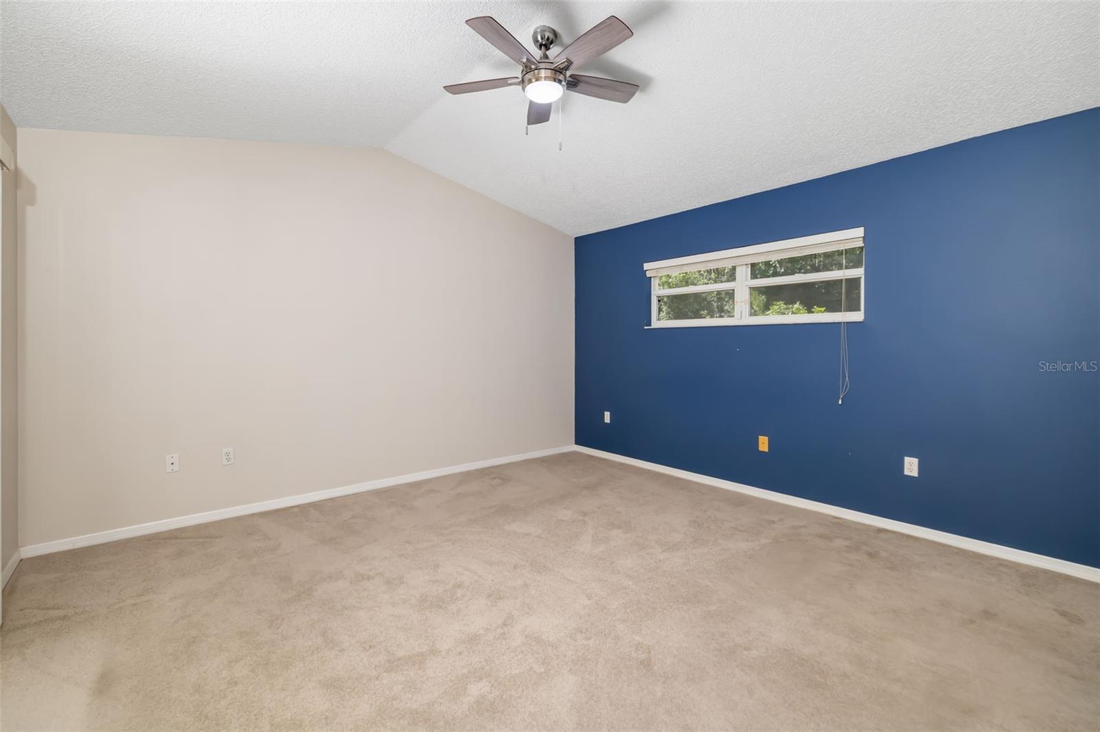 Image 29 of 47 For 5462 Cynthia Lane