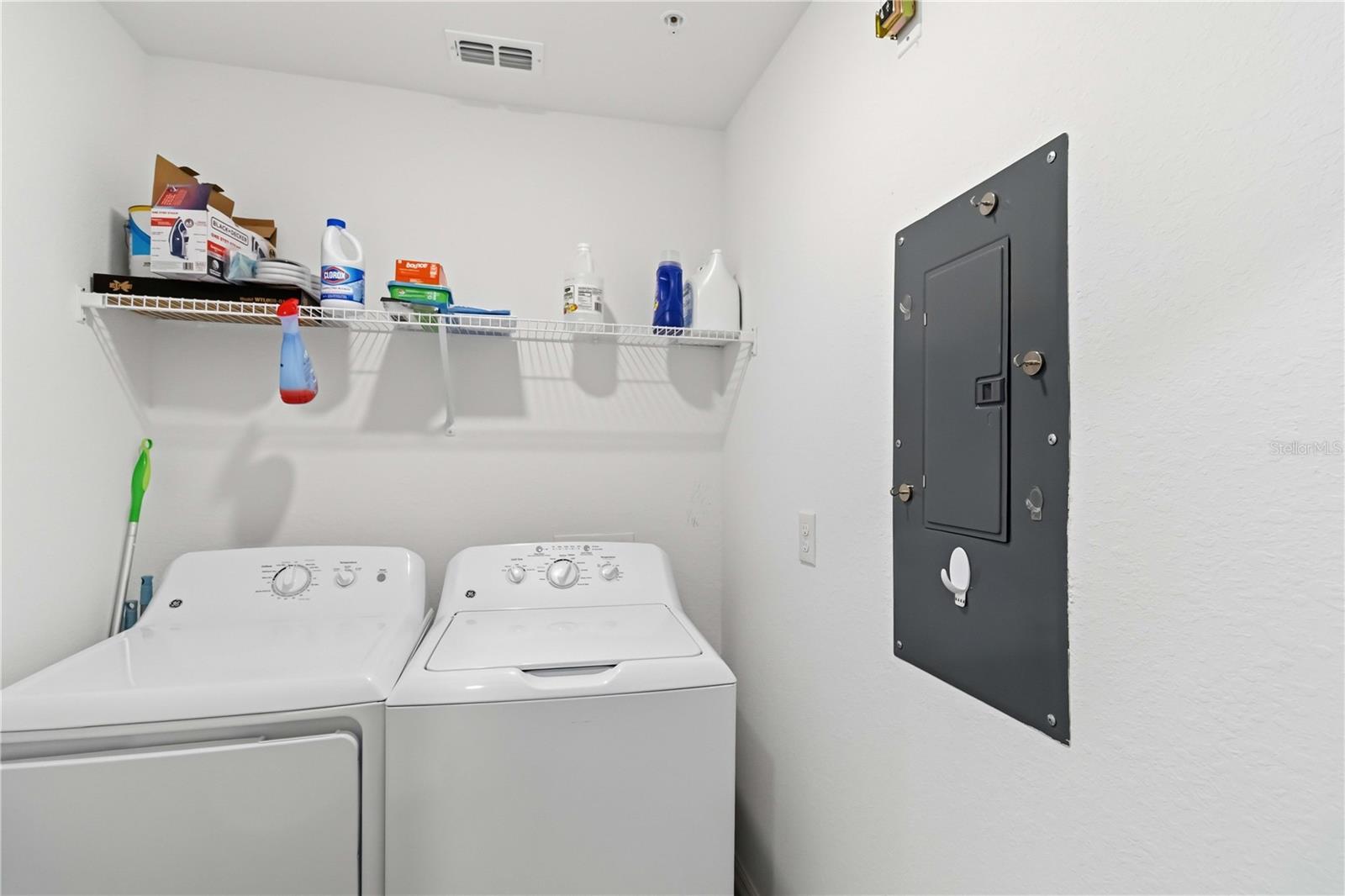 Image 28 of 51 For 12140 Wellen Golf Street 208