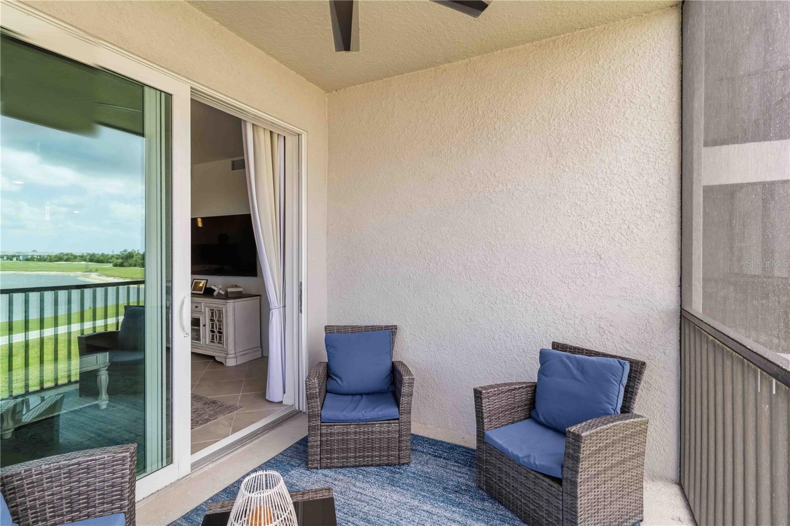 Image 30 of 51 For 12140 Wellen Golf Street 208