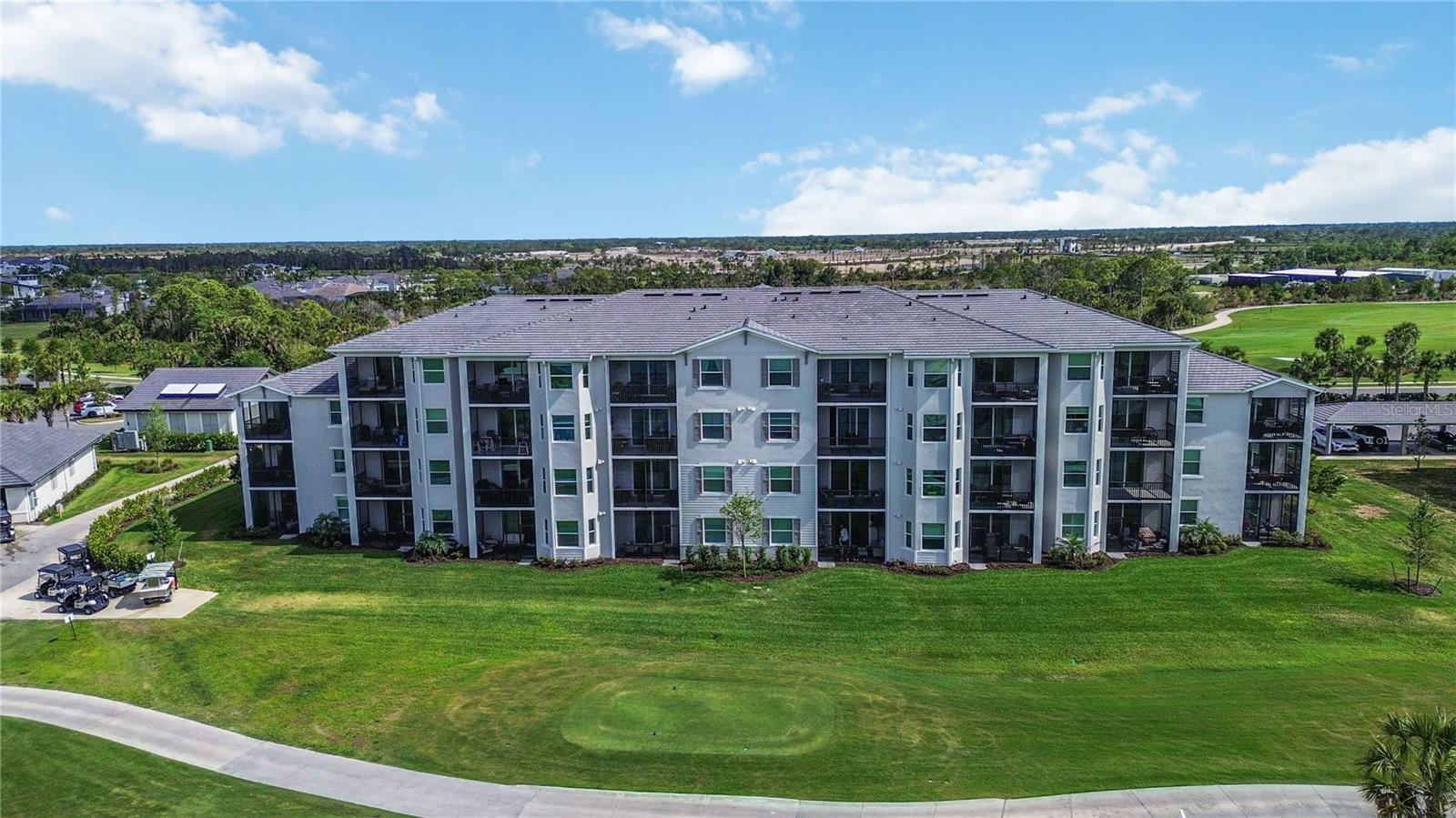 Image 34 of 51 For 12140 Wellen Golf Street 208