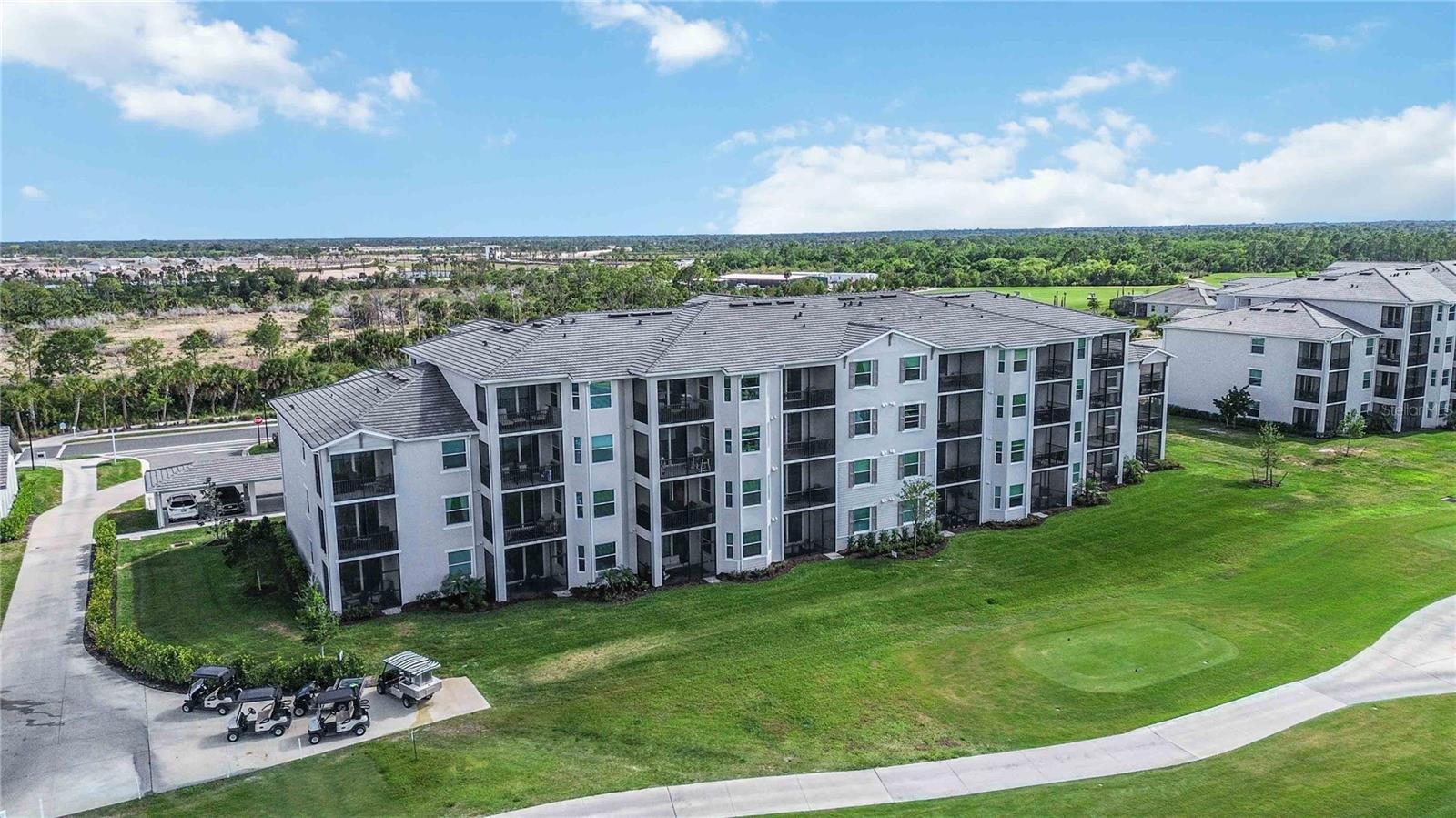 Image 35 of 51 For 12140 Wellen Golf Street 208