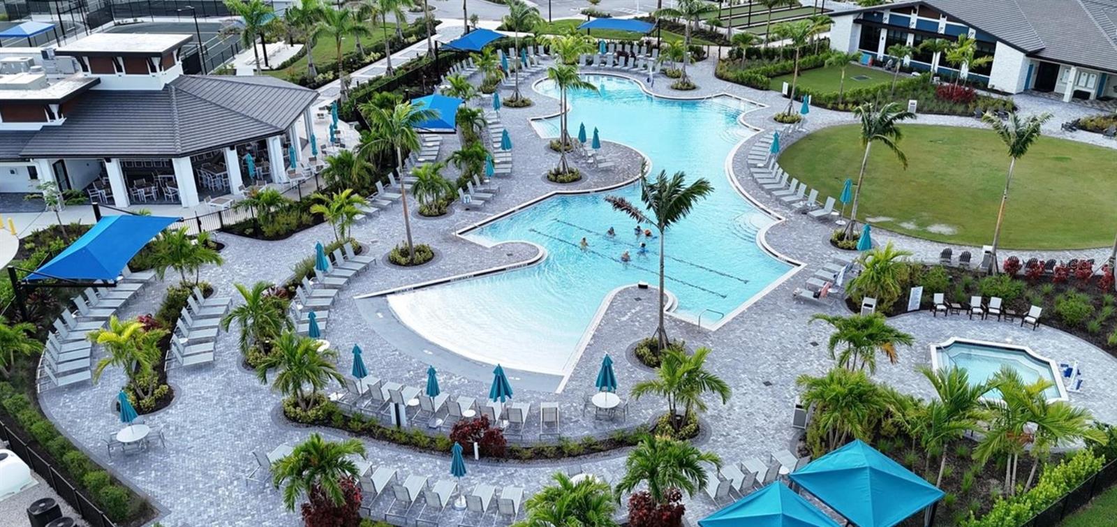 Image 43 of 51 For 12140 Wellen Golf Street 208