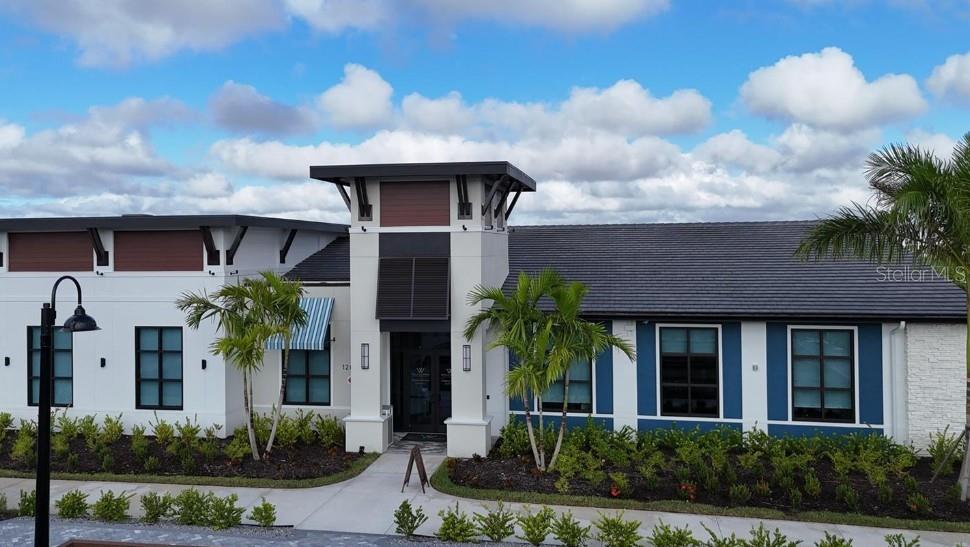 Image 44 of 51 For 12140 Wellen Golf Street 208