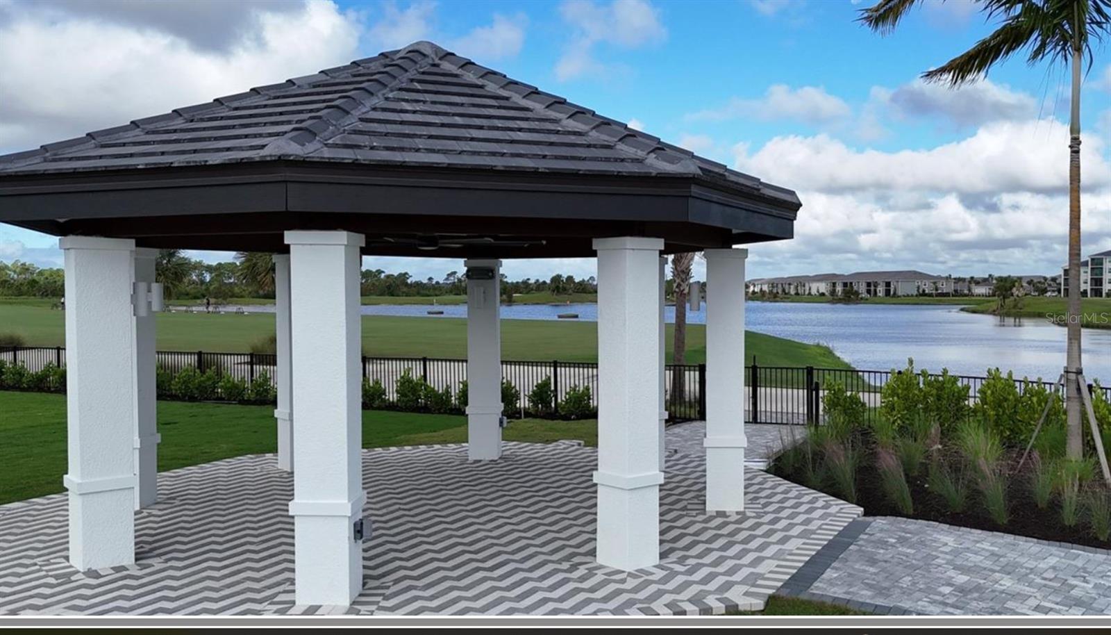 Image 46 of 51 For 12140 Wellen Golf Street 208