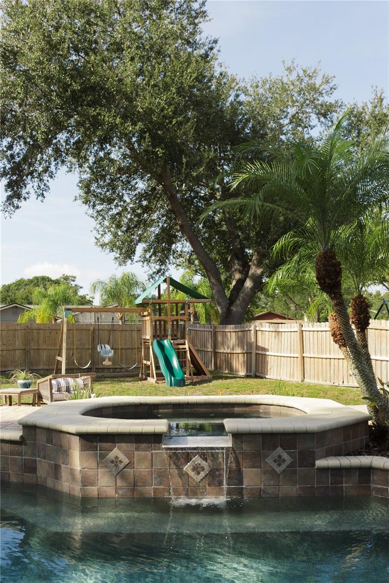 Image 27 of 28 For 8445 Shady Glen Drive