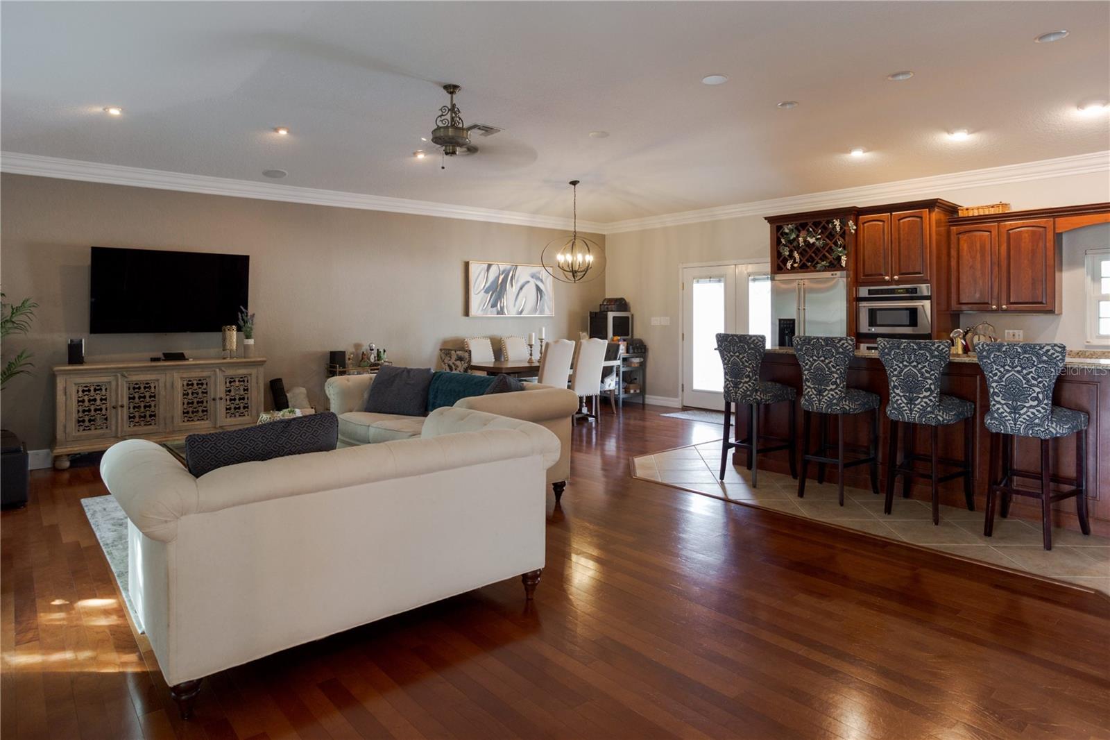 Image 6 of 28 For 8445 Shady Glen Drive