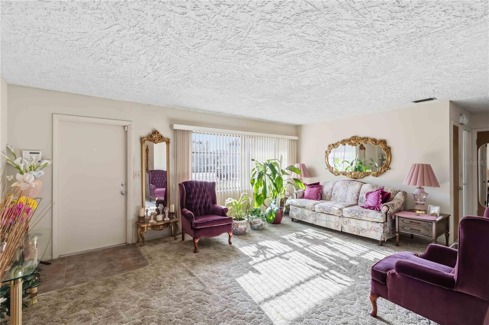 Image 5 of 25 For 1601 4th Avenue W