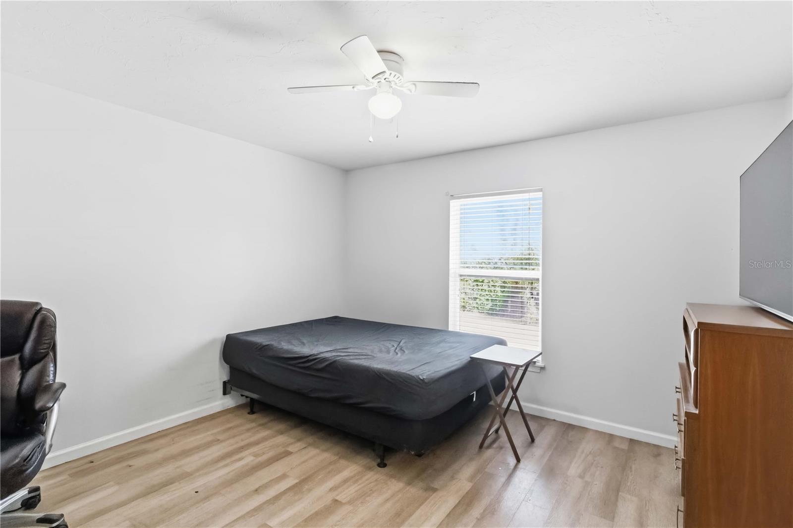 Image 12 of 23 For 2311 54th Avenue Drive W