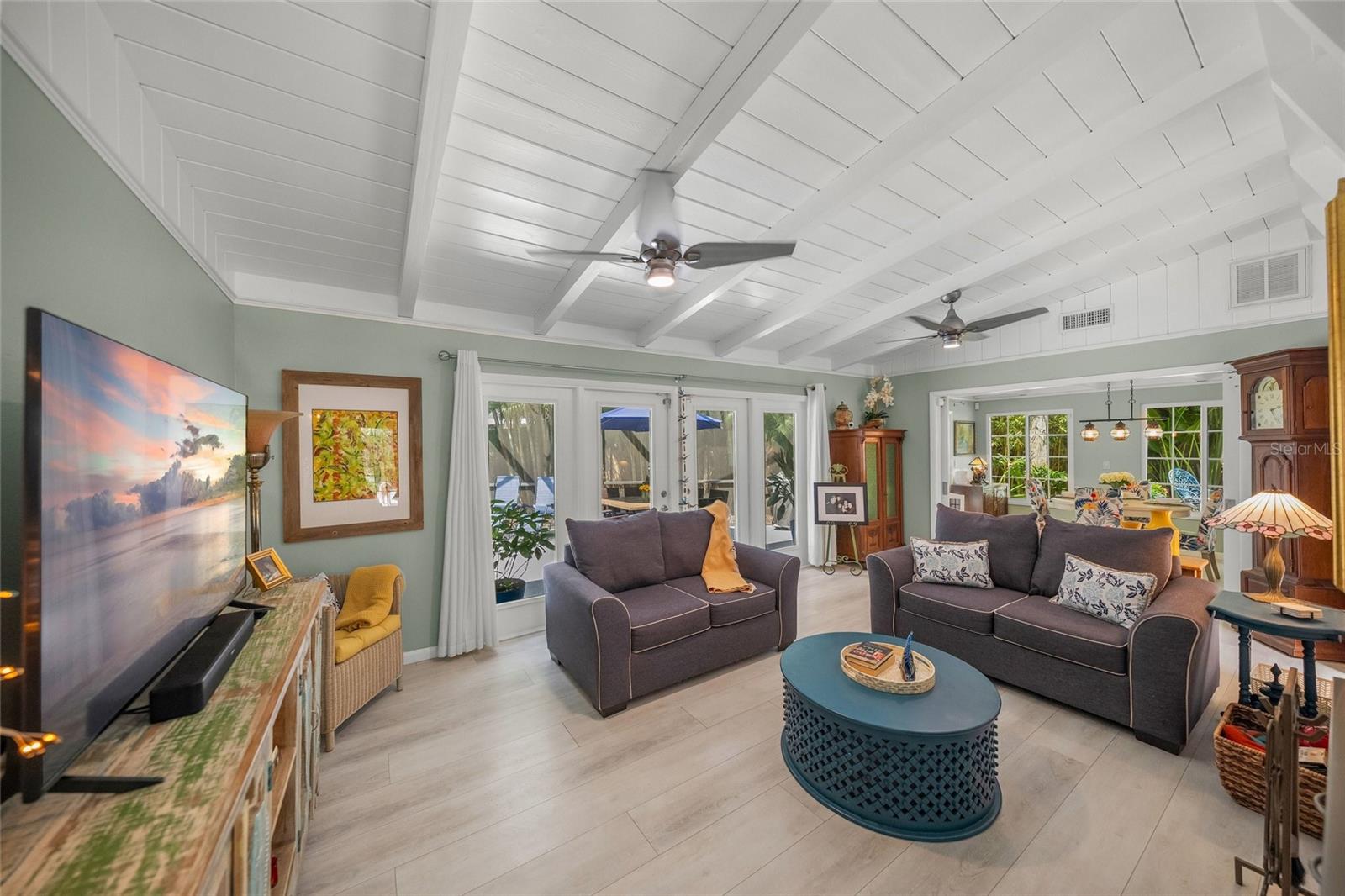 Image 13 of 66 For 3424 Old Oak Drive