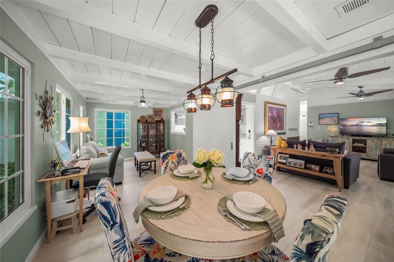 Image 16 of 66 For 3424 Old Oak Drive