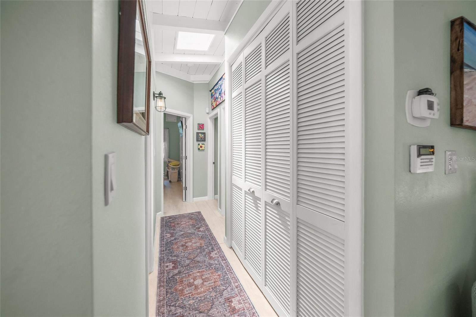 Image 18 of 66 For 3424 Old Oak Drive